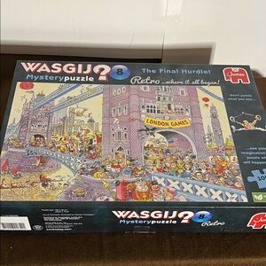 😄Wasgij jumbo piece 1000 piece puzzle mystery #8